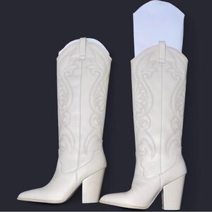 Steve Madden Cream Lasso Bone Leather
High Pull On Boots (check desc!)